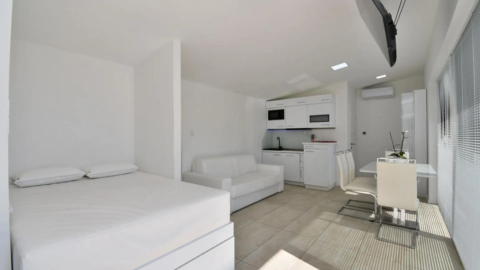 Apartments Lux With Pool Matulji