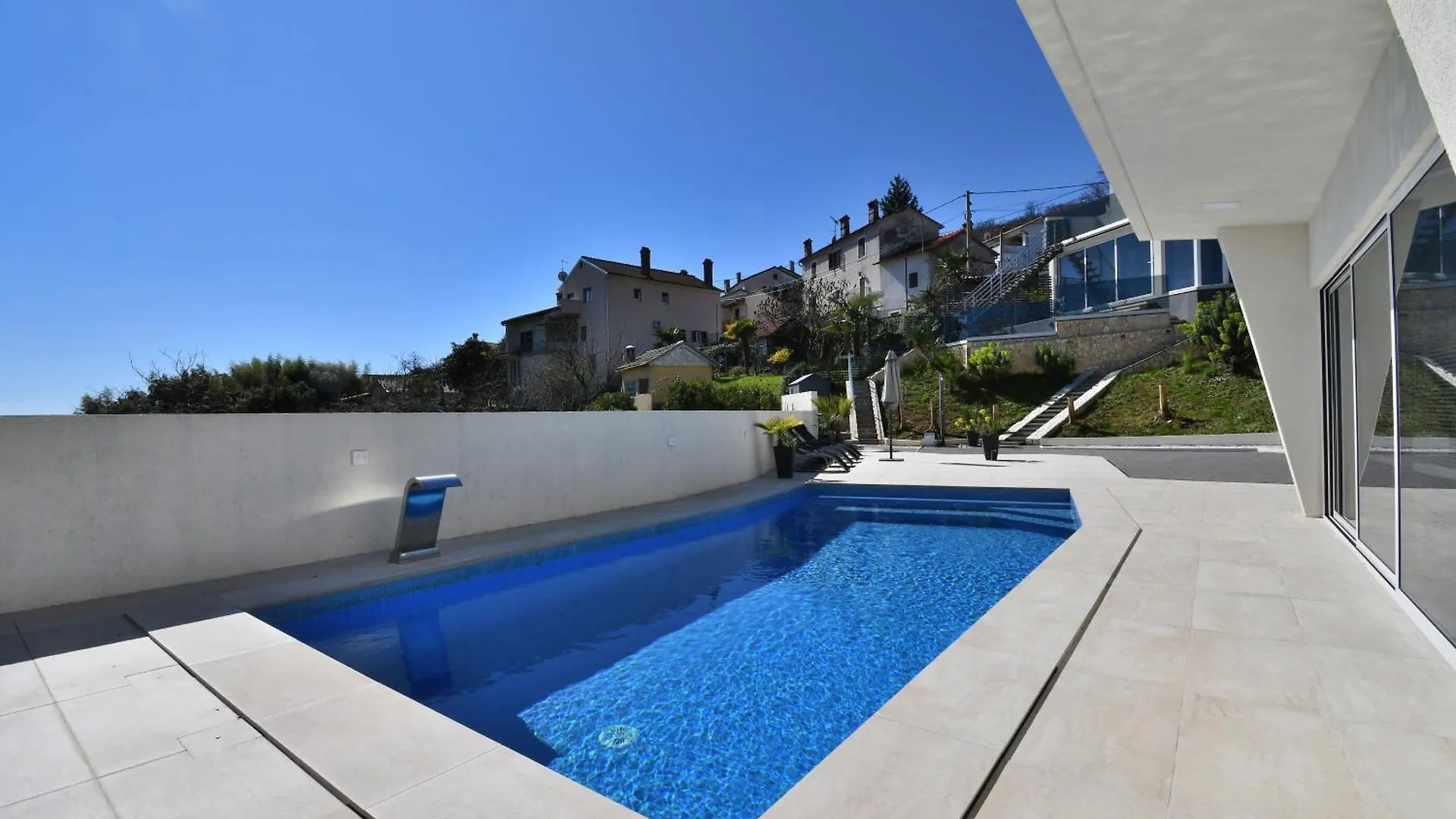 Apartments Lux With Pool Matulji 0*,